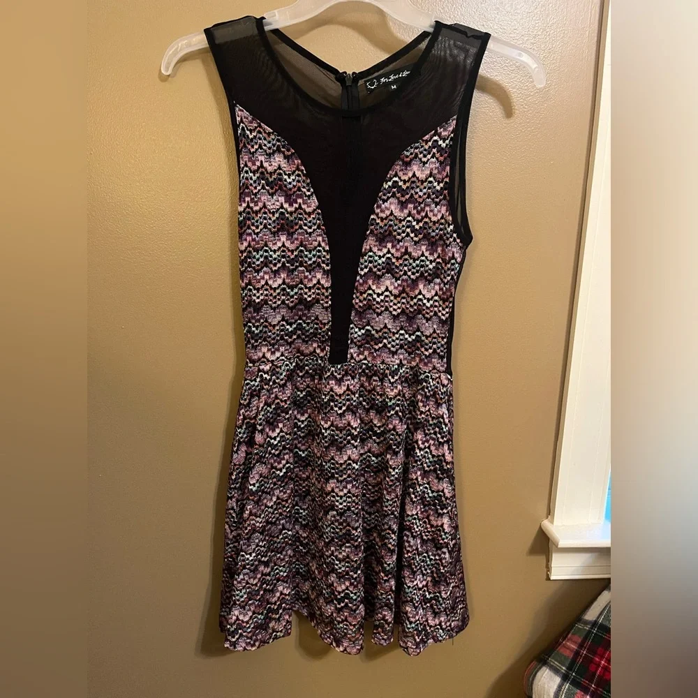 For Love & Lemons Lulu Mesh Zig Zag Mini Dress Size Medium - Picture 2 of 11